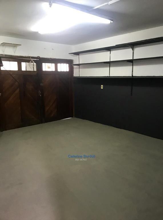 Para entrar en una planta !!! Amplio jardín parquizado al