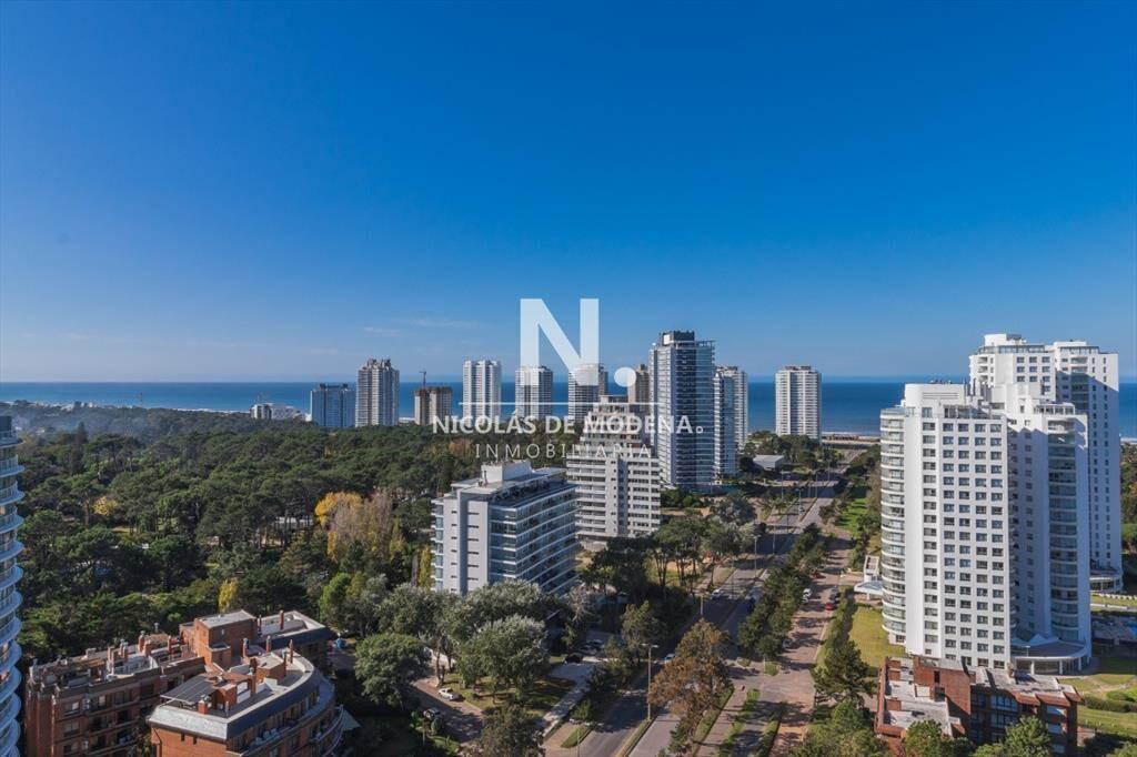 Vende departamento de 1 dormitorio en Roosevelt