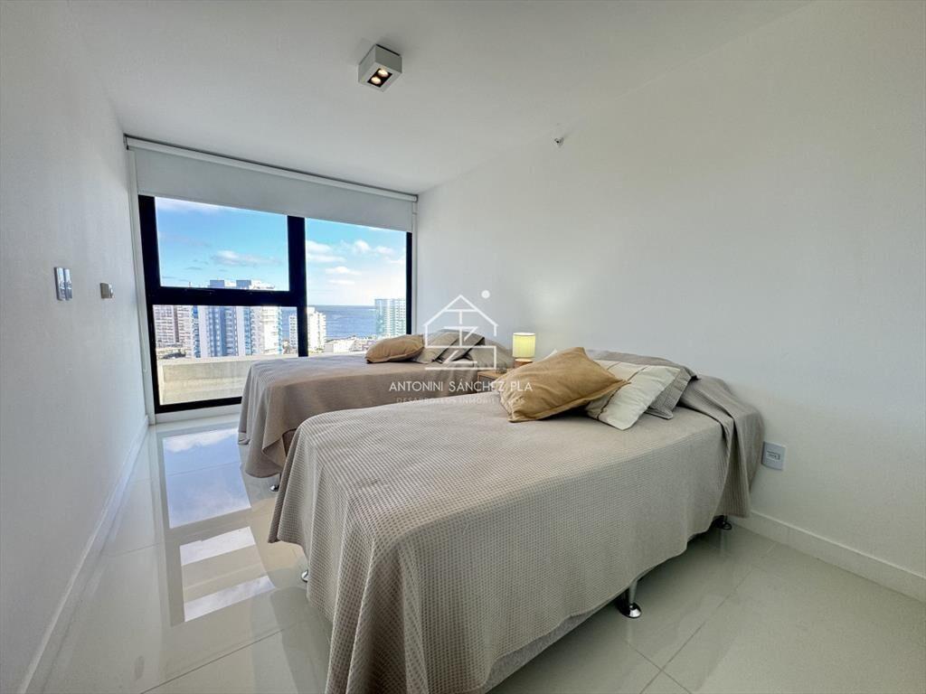 Apartamento en venta de 3 suites, en Aidy Grill,