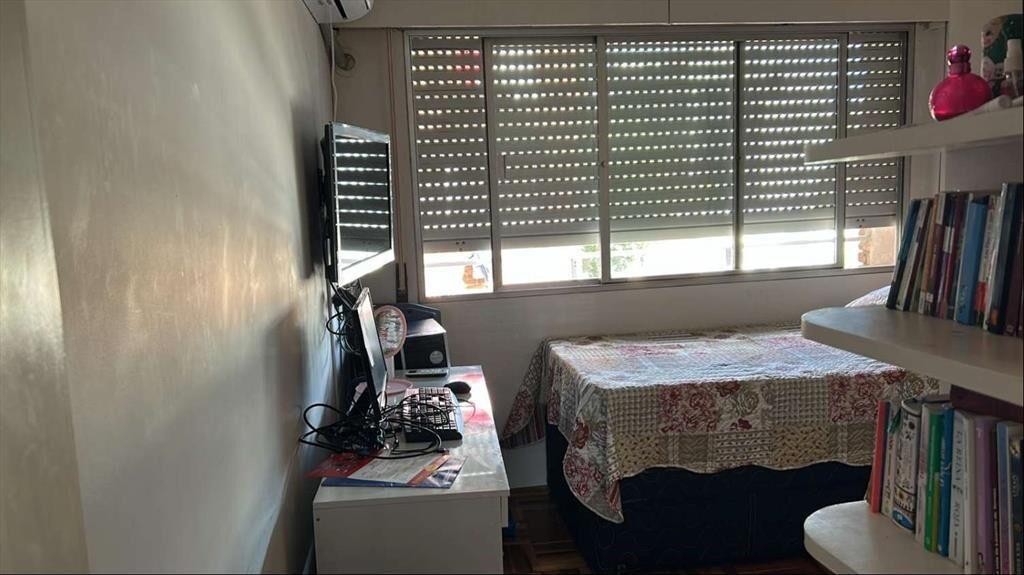 Permuta de apartamento con 4 dormitorios por casa en la zon