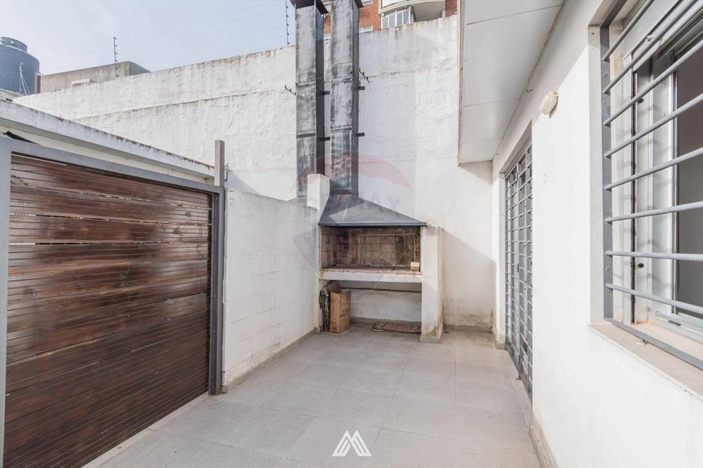 ALQUILER APTO 1 DORM CON PATIO EN BRAZO ORIENTAL
