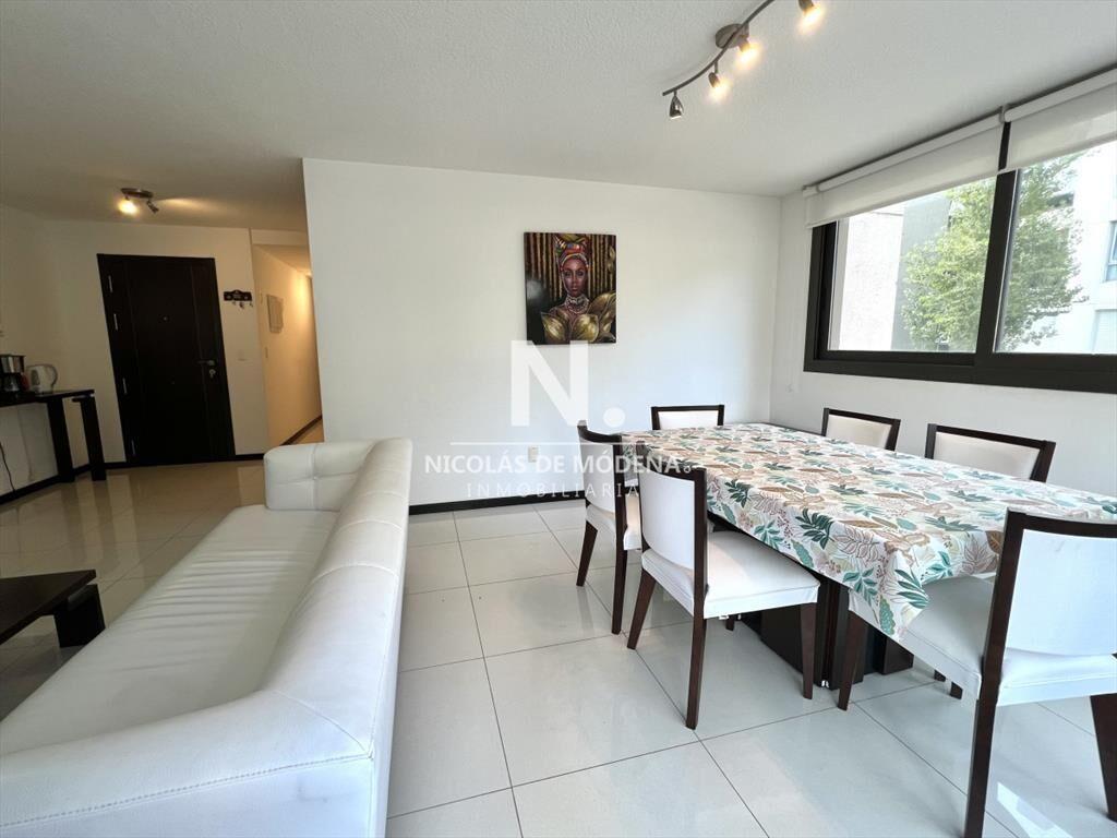 Apartamento en venta y alquiler de 3 Dormitorios Punta del