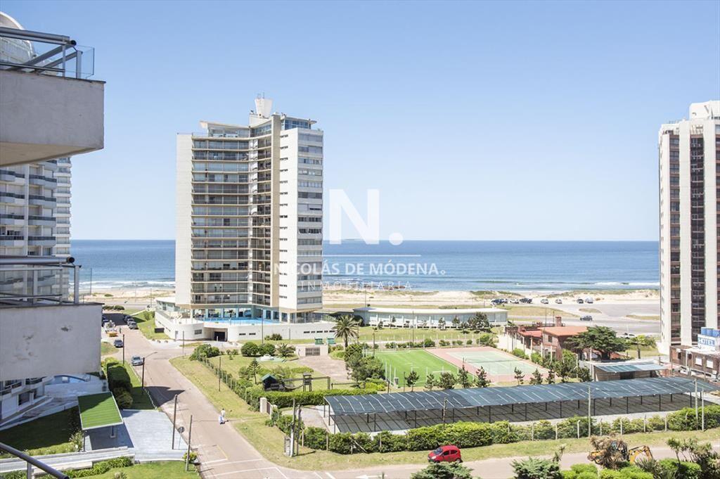 Alquila apartamento en Brava, Punta del Este de 3 dormitori