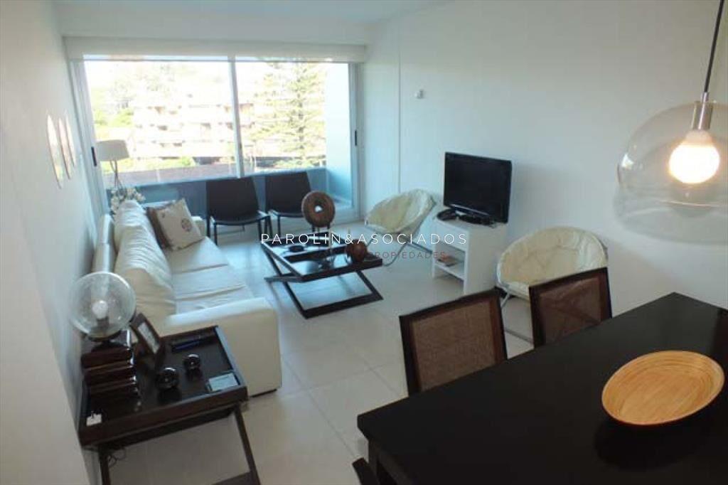 Apartamento en venta de 2 dormitorios en Torre