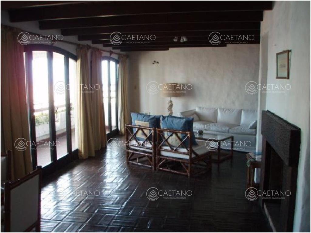 Venta apartamento 3 dormitorios. Península Punta
