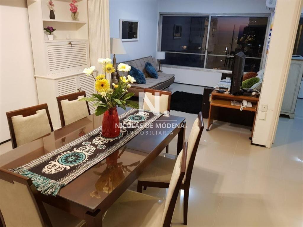 Apartamento de 1 dormitorio - Céntrico