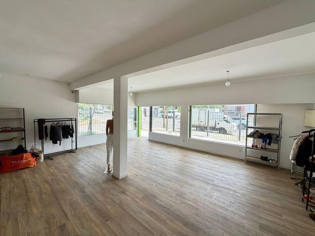 Venta Local Comercial Cerro 230m2 Totales