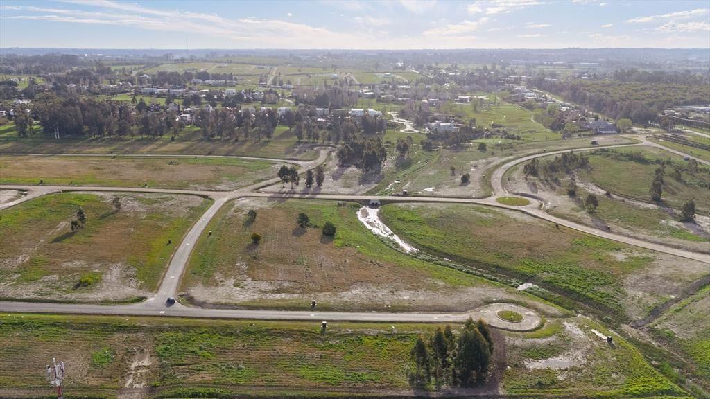 Venta Terreno, frente al lago, Cavas de la Tahona