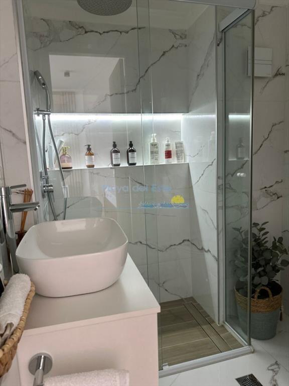 Vende apartamento de 1 dormitorio en Punta del