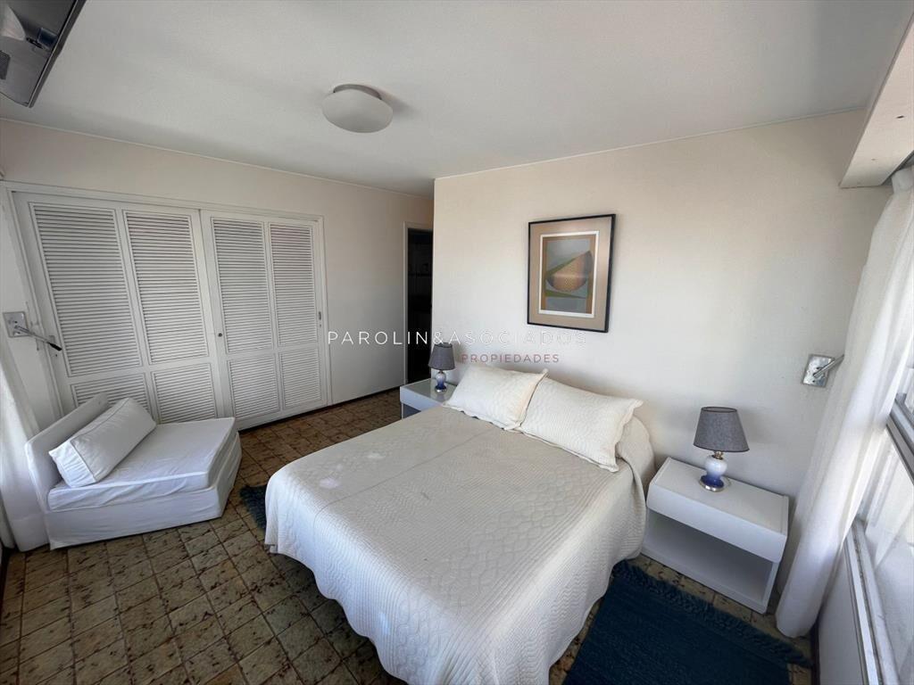 Apartamento en Venta, Peninsula, Punta del Este, 2 Dormitor