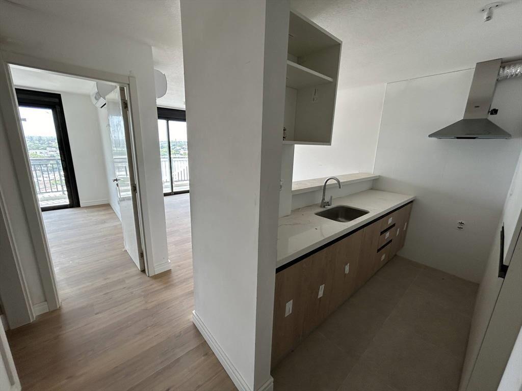 Alquiler de Apartamento en Avenida Millán con 1 dormitorio e