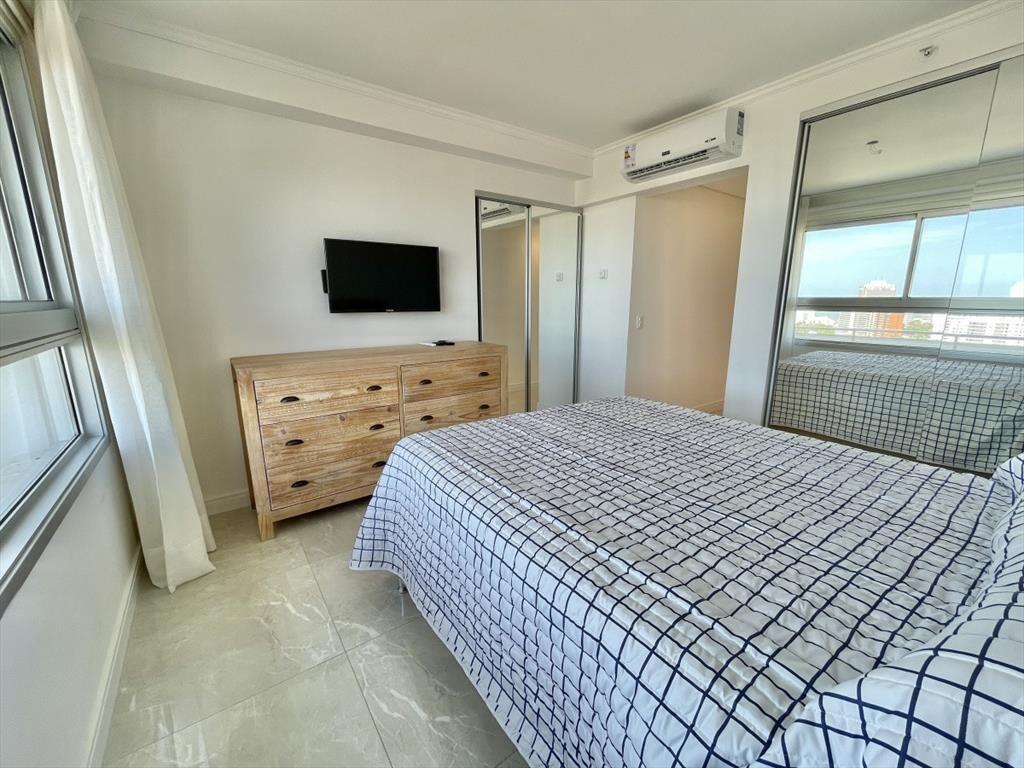 VENTA APARTAMENTO DE 2 DORMITORIOS EN MIAMI II