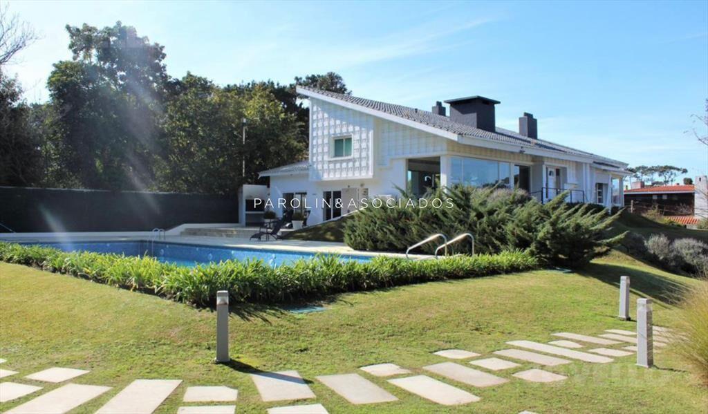 Oportunidad. Vende Apartamento De 1 dormitorio y Medio en U