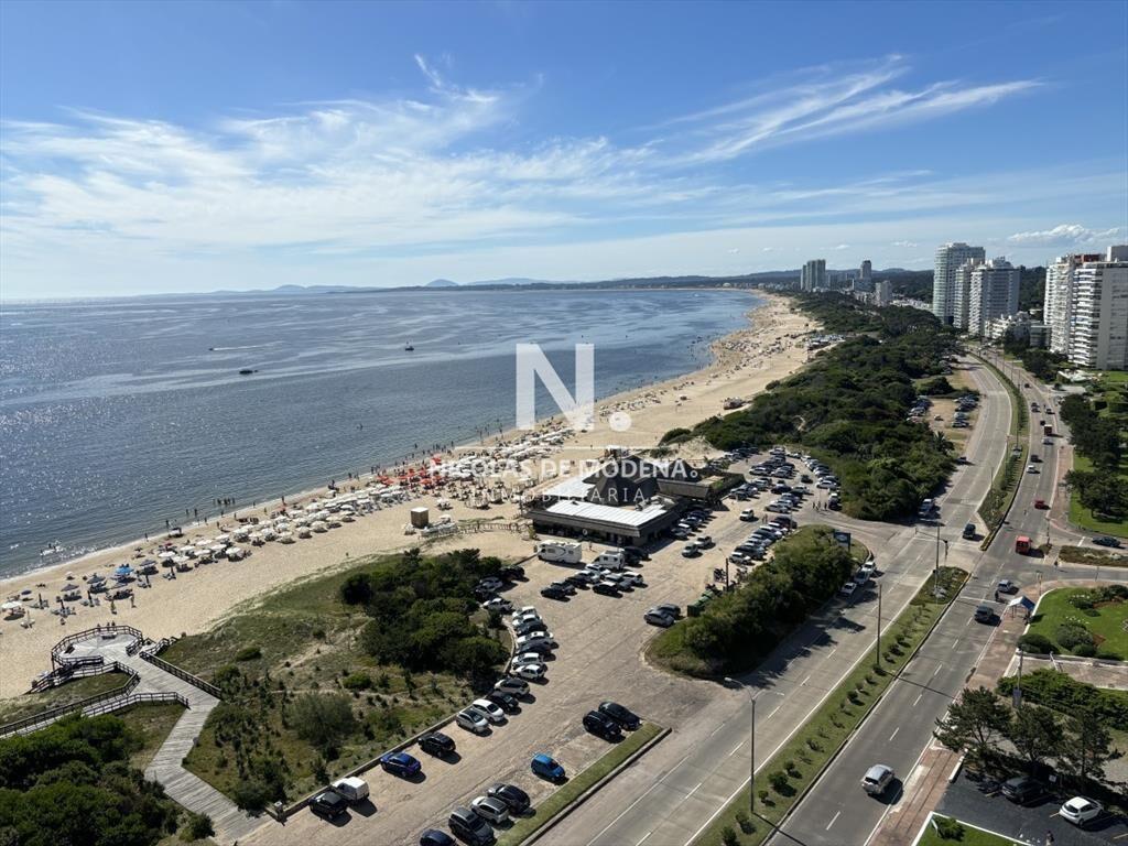 Apartamento ideal de 3 dormitorios en suite, con