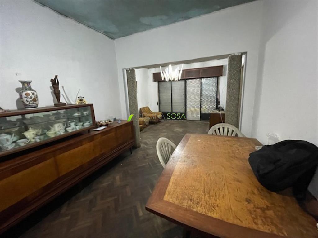 2 LOCALES ALQUILADOS Y UNA CASA DE ALTOS SOBRE CARLOS M RAM
