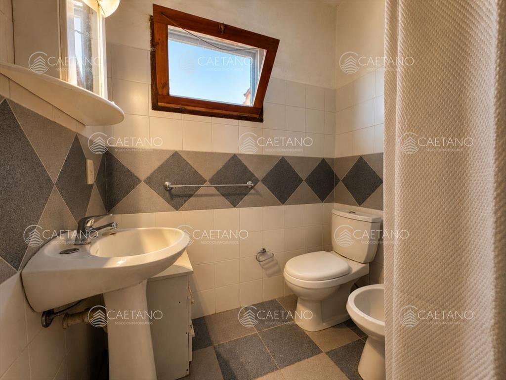 VENTA CASA DE 2 DORMITORIOS EN LA JUANITA