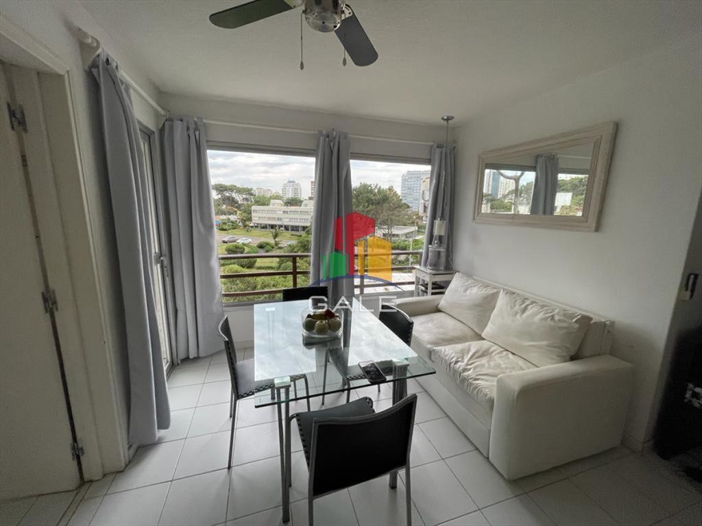 Hermoso Y Amplio Apartamento en Punta Del Este - Libre turi