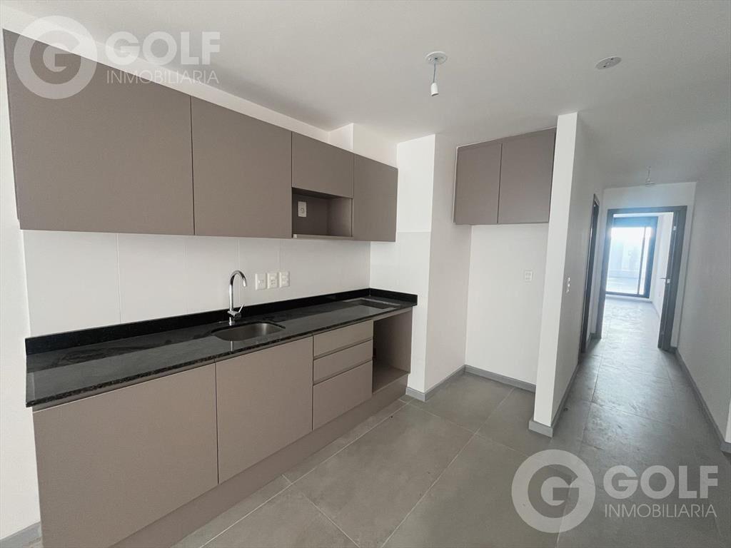 Venta de apartamento de 1 Dormitorio con Terraza, Patio, Pa