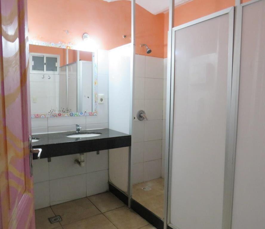 Venta edificio pensión quince dormitorios Ciudad Vieja