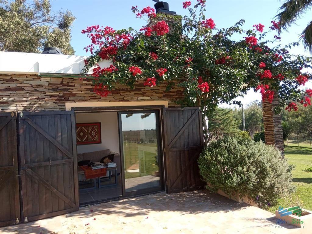 En venta chacra de 6 hectareas con casa a 1 hora