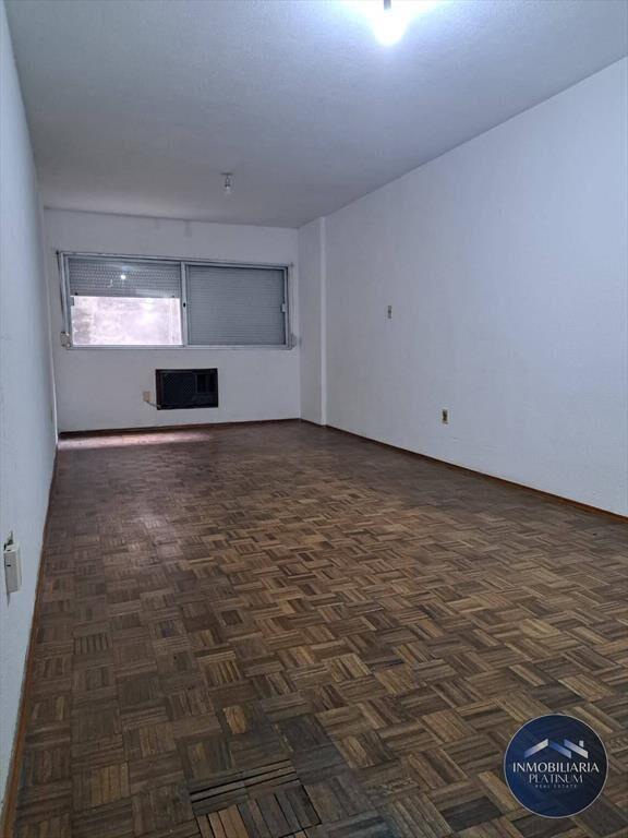 Monoambiente en venta Cordón