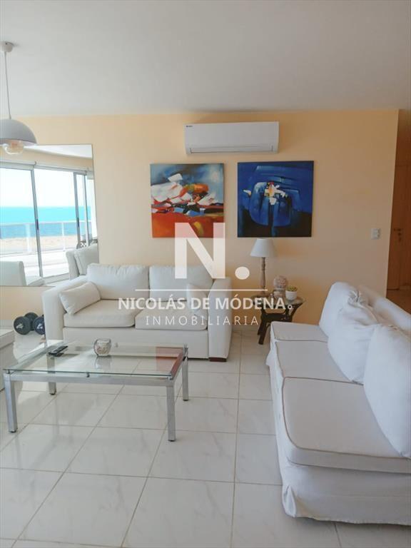 Apartamento en venta de 3 dormitorios en Punta