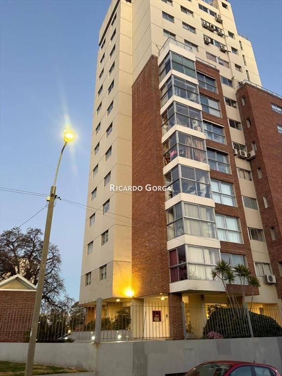 Apartamento en venta 3 dormitorios 2 baños Doble Gge 1° ...
