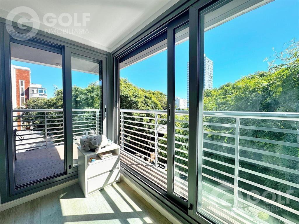 Venta de apartamento de 3 dormitorios CON RENTA y 2 cochera
