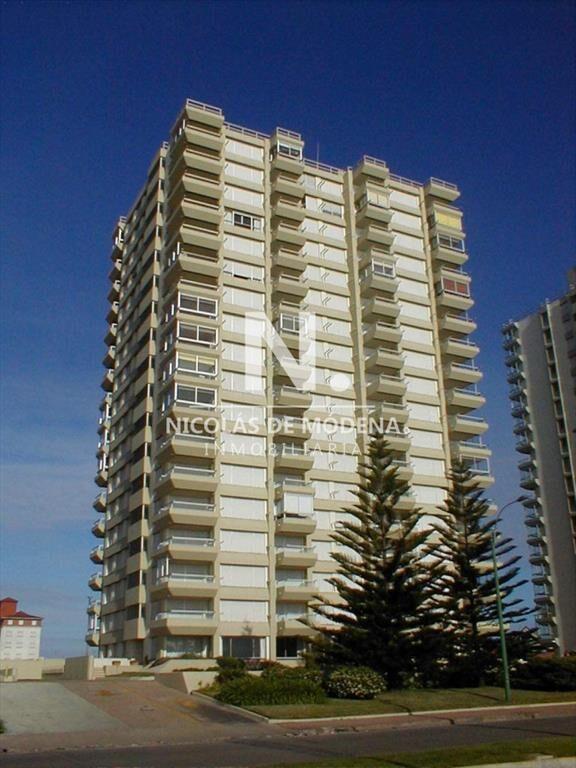 Departamento de 3 dormitorios en Torre Malecon