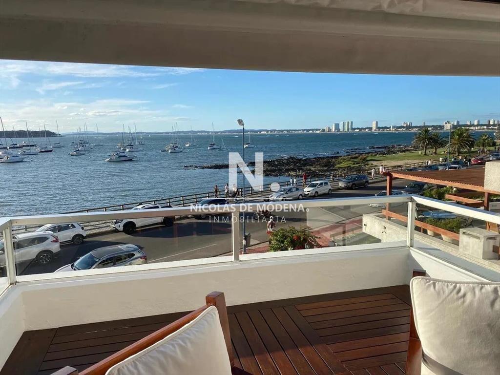 Departamento frente al mar, 4 dormitorios en suite