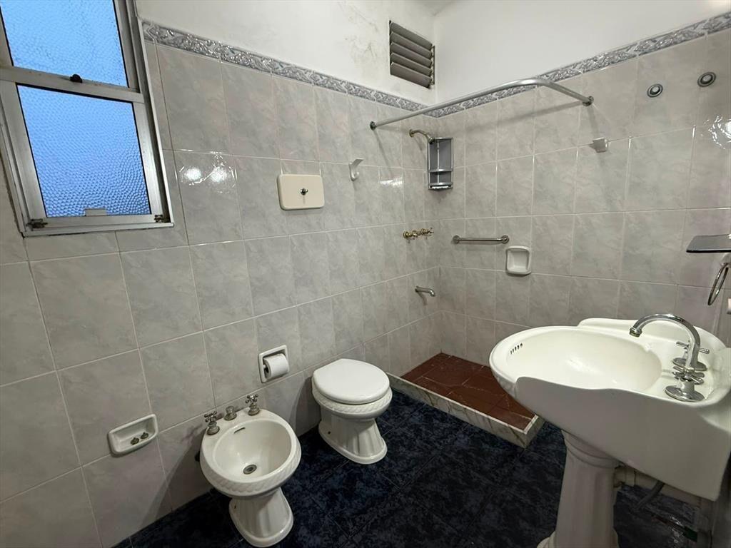 Apartamento de 2 dormitorios y parrillero en alquiler so...