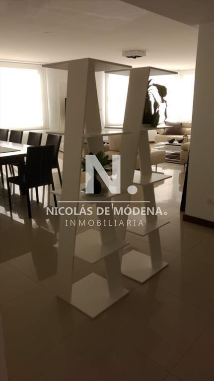 Vende Apartamento en Brava de 3 dormitorios, mas dependenci
