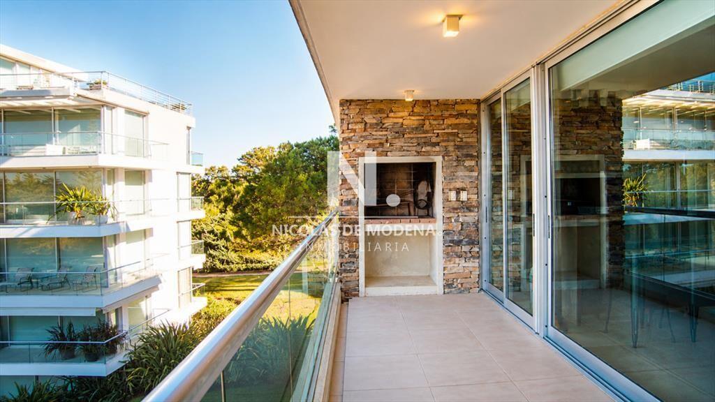Departamento en venta en torre de categoría