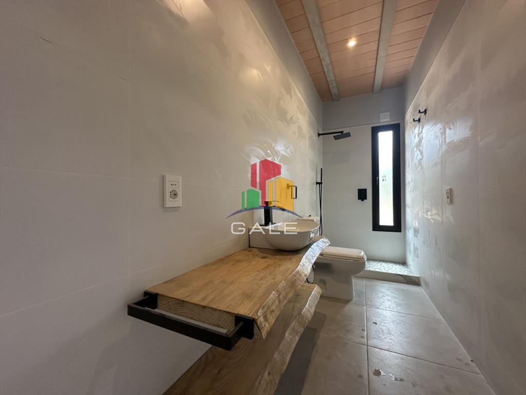 Venta casa a estrenar en barrio Club del lago