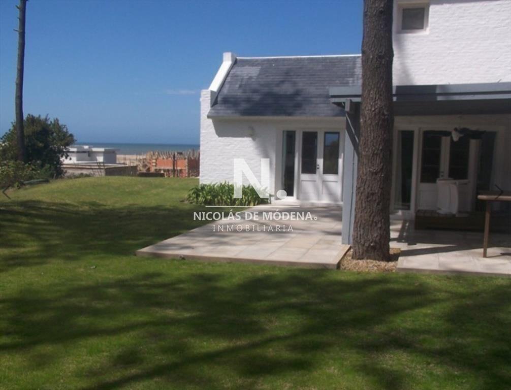 Casa a la Venta en La Barra