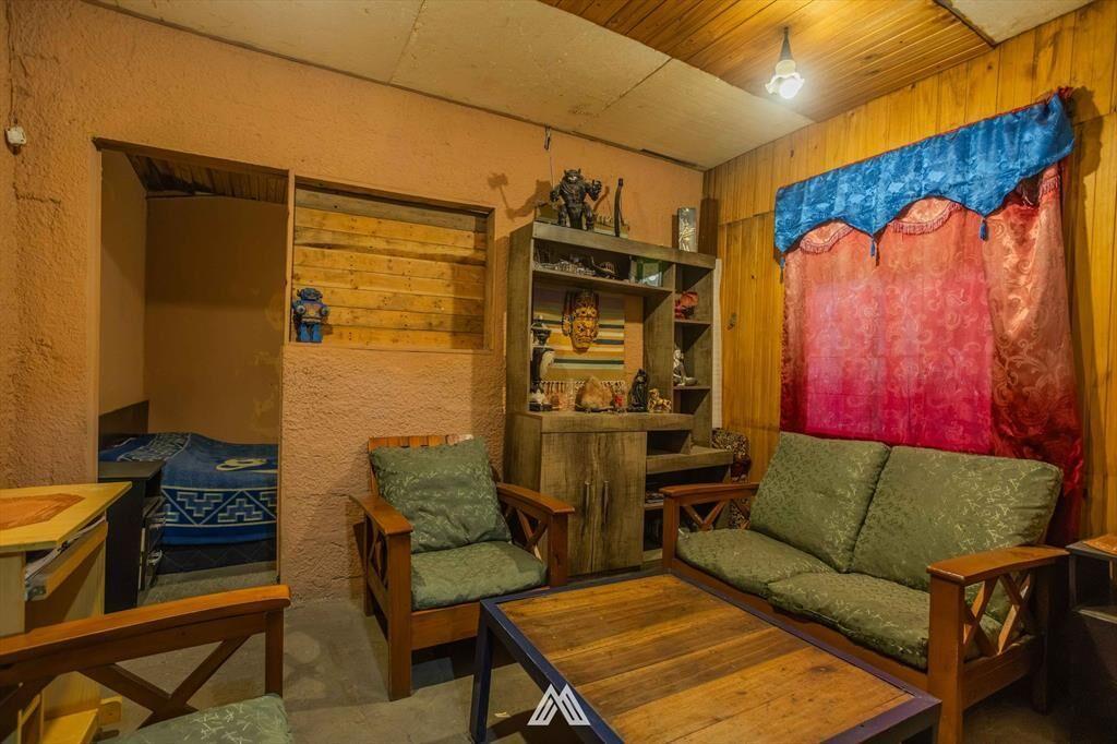 VENTA CASA 2 DORMITORIOS MAS GALPON LAS PIEDRAS