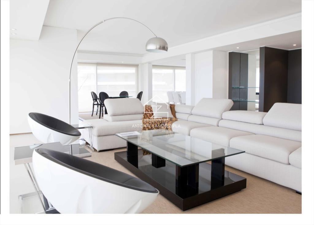 Apartamento en primera línea