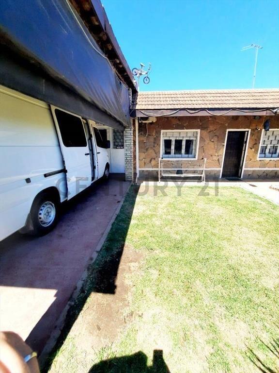 Venta/Casa/Garaje/Barbacoa/Parrillero+Apto/ Acepta Banco/...