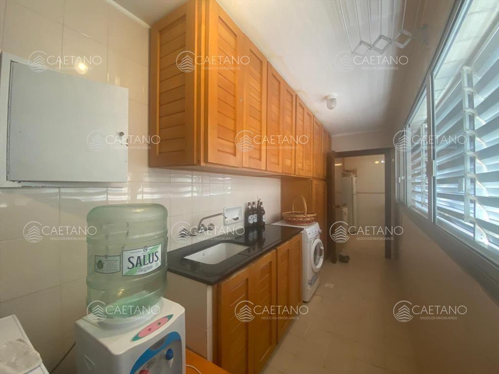 Pent-house de lujo sobre el mar en península de