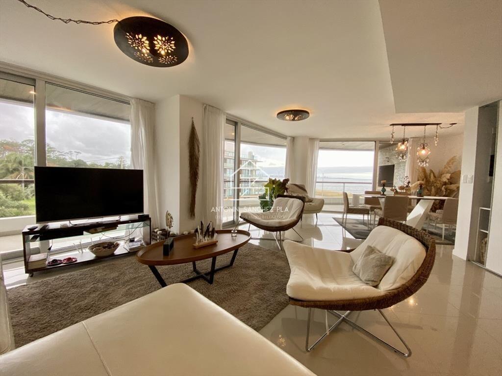 Apartamento venta 2 dormitorios 2 baños