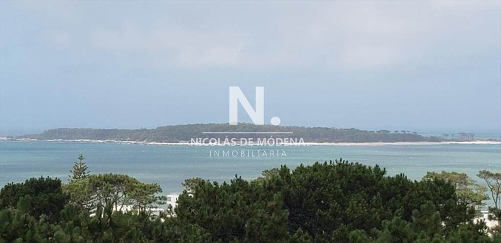 Apartamento de 1 dormitorio en Playa Mansa -