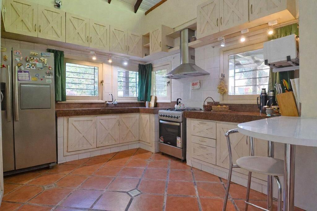VENTA CASA PRADO 4 DORMITORIOS GARAJE BARBACOA