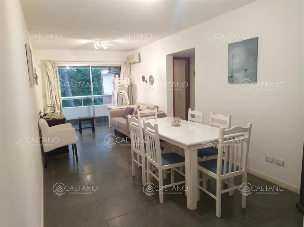 Venta apartamento 2 dormitorios. Aidy Grill. del