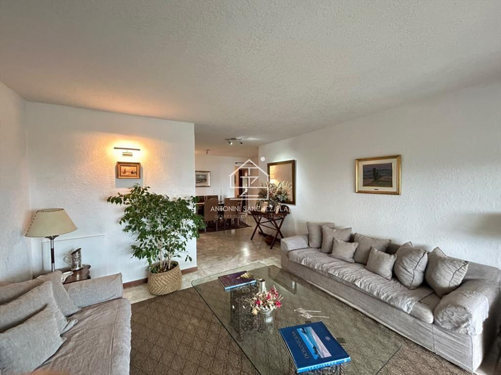 Alquiler apartamento tres dormitorios Punta del este Playa