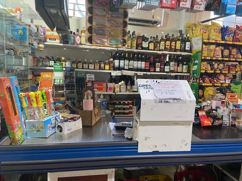 Venta llave de local comercial Flor de Maroñas