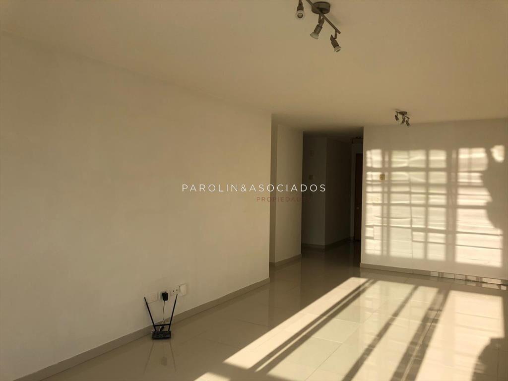 Apartamento de 2 dormitorios en venta en Summer