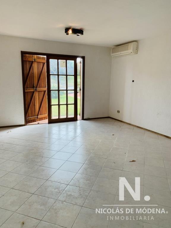 Casa en Venta a pasos del mar, 3 dormitorios , Playa Mansa