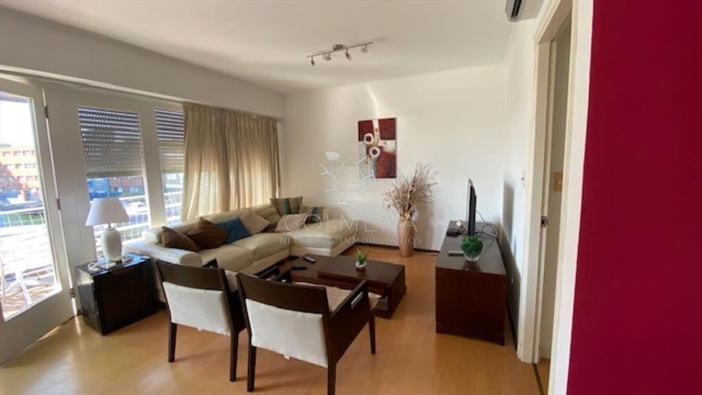 Apto de 2 dormitorios 2 baños, Balcon y cochera. en mansa
