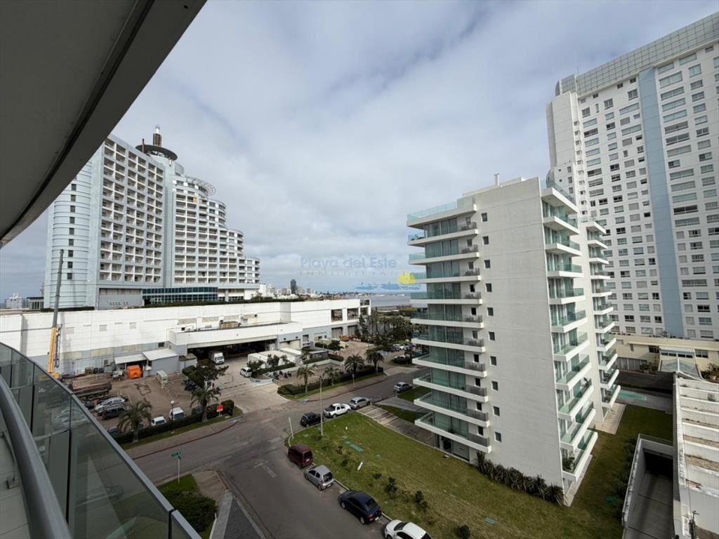 Apartamento en venta de 2 dormitorios en Punta ,