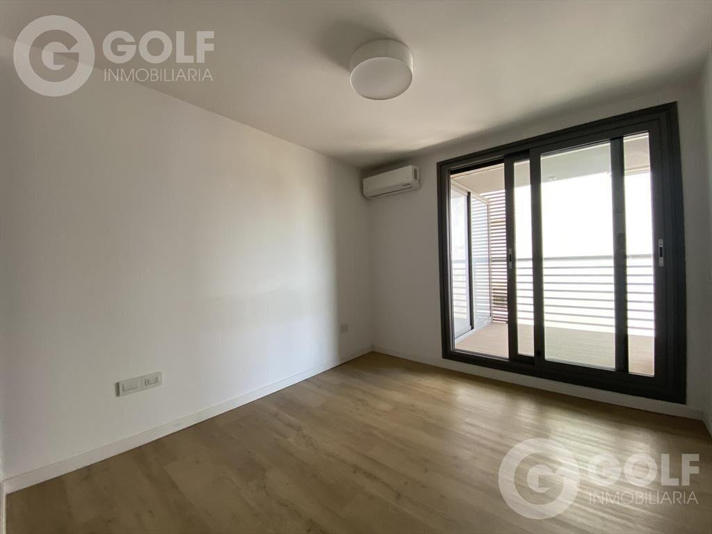 Venta de apartamento de 1 dormitorio con cochera en Punta